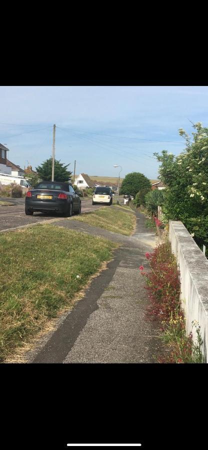 Cosy Beach Getaway Saltdean Exterior photo